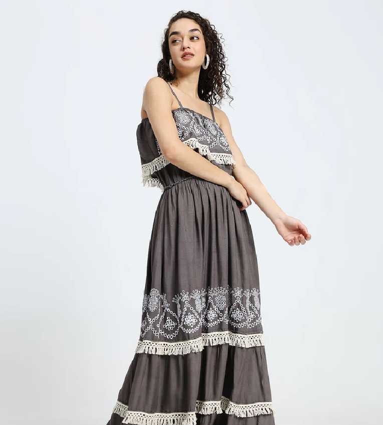 Schiffli Work sleeveless